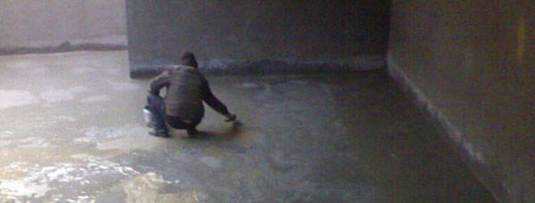 ��ˮͿ����̿���ڵ����ҷ�ˮ�����ϵđ���