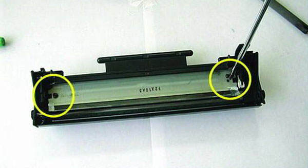 �o늏�ӡɫ�۵�����ʾ��D